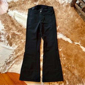 The North Face Women’s Apex softshell ski pants